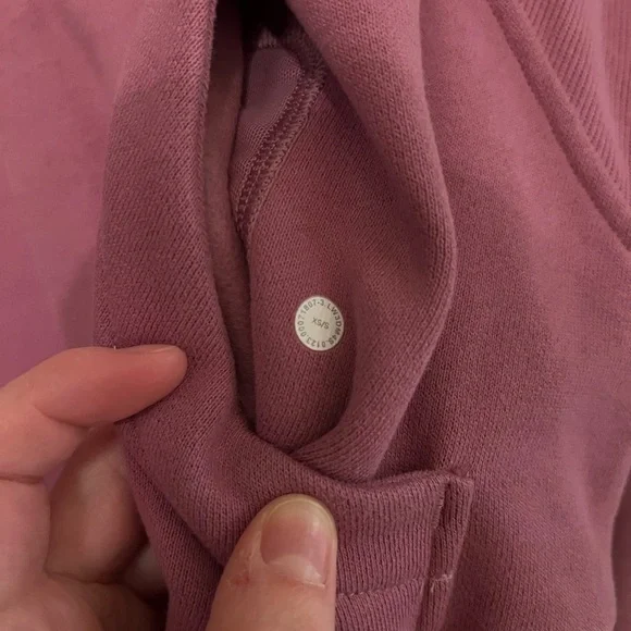 Lululemon Scuba Oversized Half Zip Cropped Hoodie - Picture 4 of 7